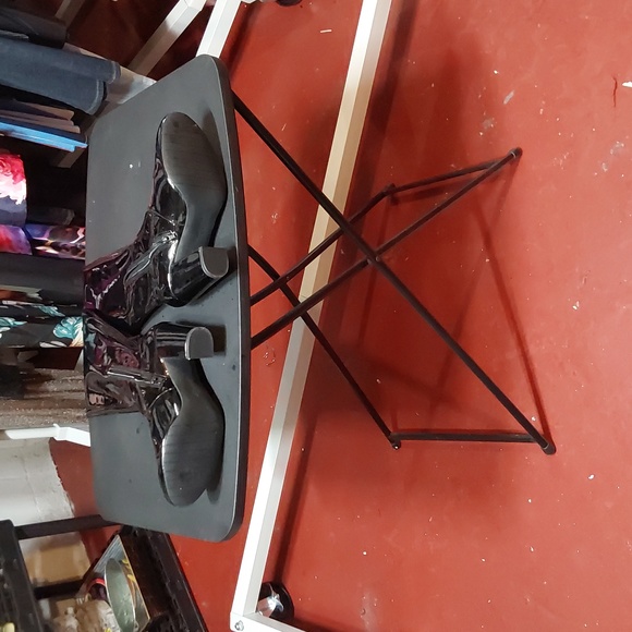 Kenneth Cole Boots - Picture 4 of 4